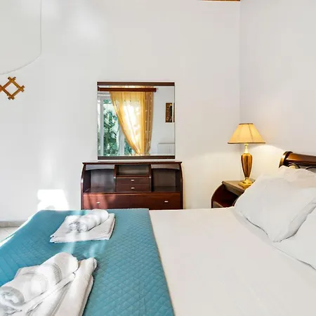 Verani Parking Balcony Playground